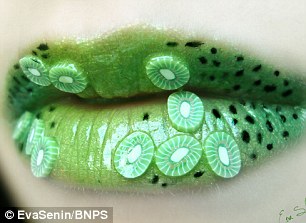 Яркий макияж губ посвященный сюжетам фильмов и не только Макияж губ, яркий, фильмы, Ева Сенин Пернас