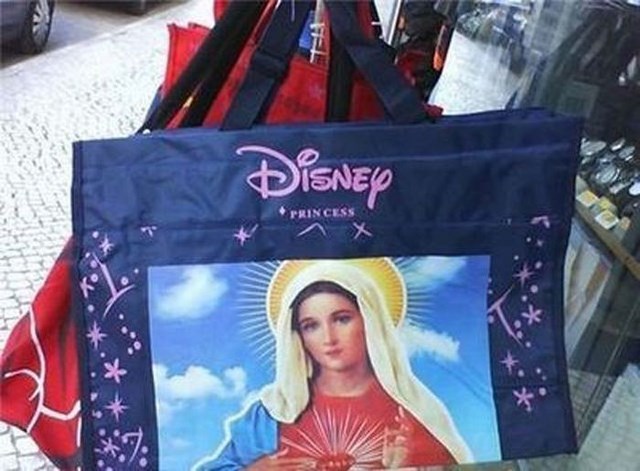 странные люди, странные поступки, тупо