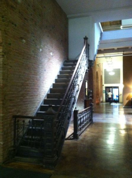 Нелепая, несуразная, абсурдная, архитектура, смешная