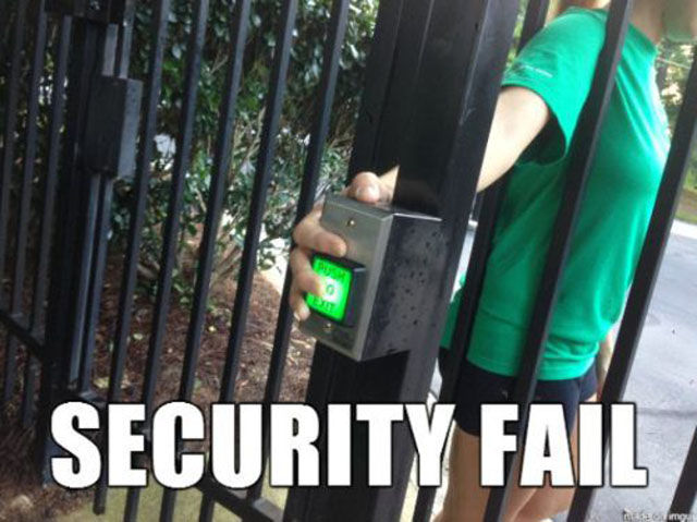 Нелепая, несуразная, абсурдная, архитектура, смешная