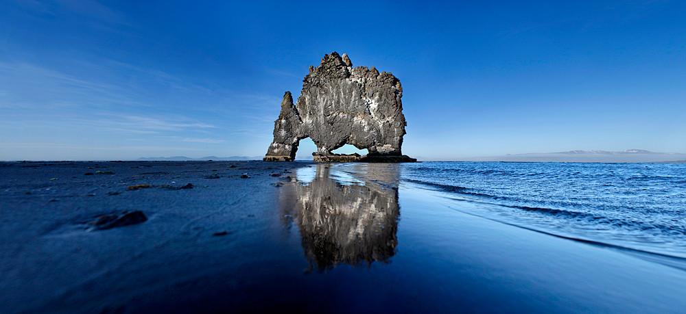 Исландское чудовище, динозавр, скала, Hvítserkur