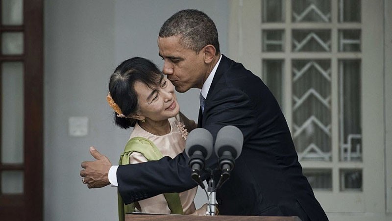 неудачный поцелуй, неловкий, поцелуи звёзд