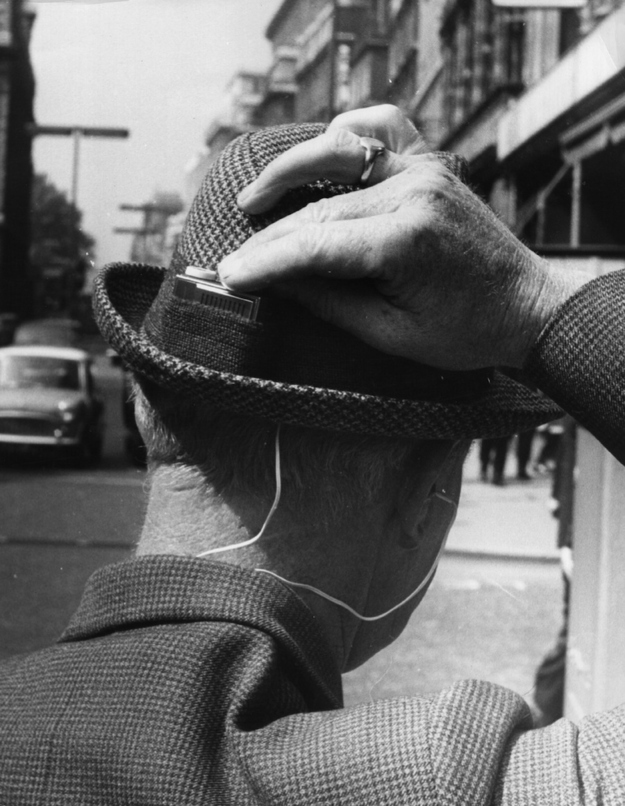 Необычные, удивительные, изобретения, 60, первый плеер, первая компьютерная мышь, водяные ботинки