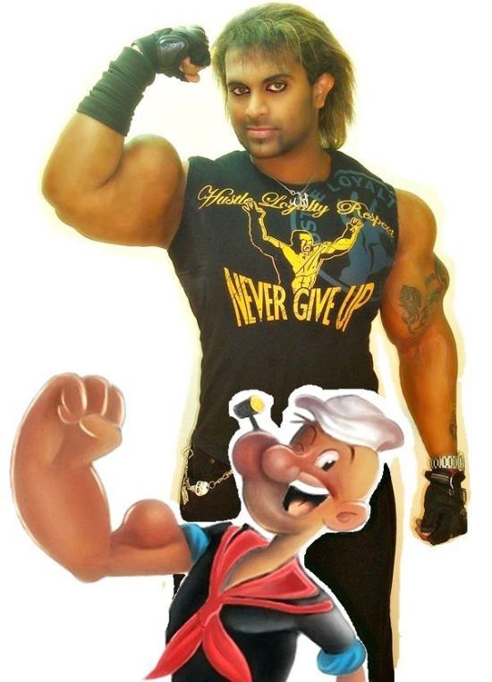 Индийский качок с синтоловыми мускулами