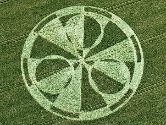 самые, нестандартные, туристические маршруты, необычные экскурсии 