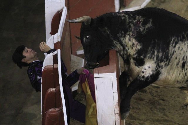 Людям не повезло, день не задался, нефартовые люди