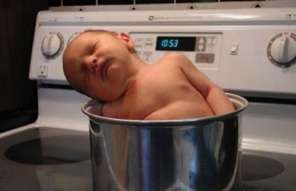 Неожиданные места, в которых люди умудрились заснуть Неожиданные места люди уснули, необычные позы сна, необычные люди спят