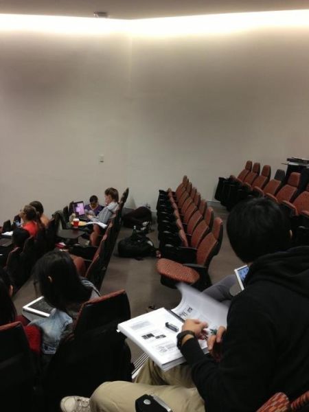 Неожиданные места, в которых люди умудрились заснуть Неожиданные места люди уснули, необычные позы сна, необычные люди спят