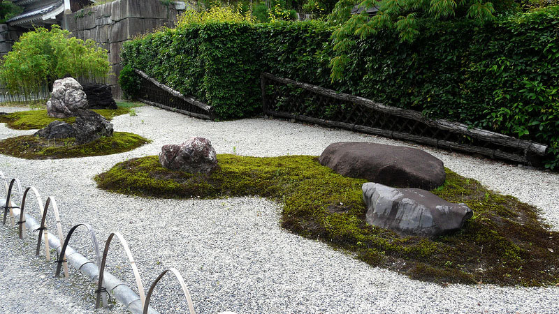 сады замка нидзё япония