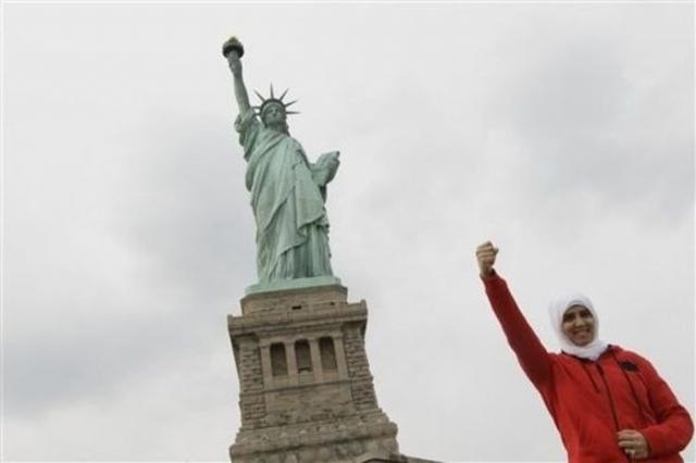 шаблонные стандартные фото туристов