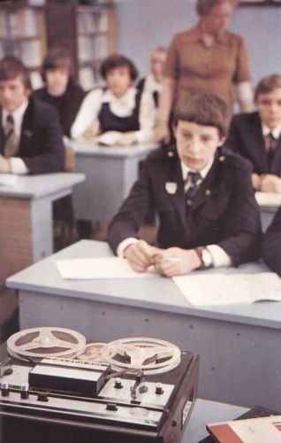 Сарказм, ужасы СССР, советская жизнь, тоталитаризм