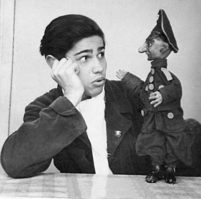 Вечная молодость. Редкие кадры из жизни российских знаменитостей