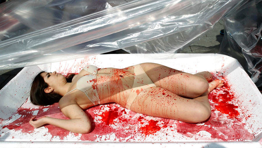 Жуткий флэшмоб: Флешмоб, человеческое, мясо, Барселона,