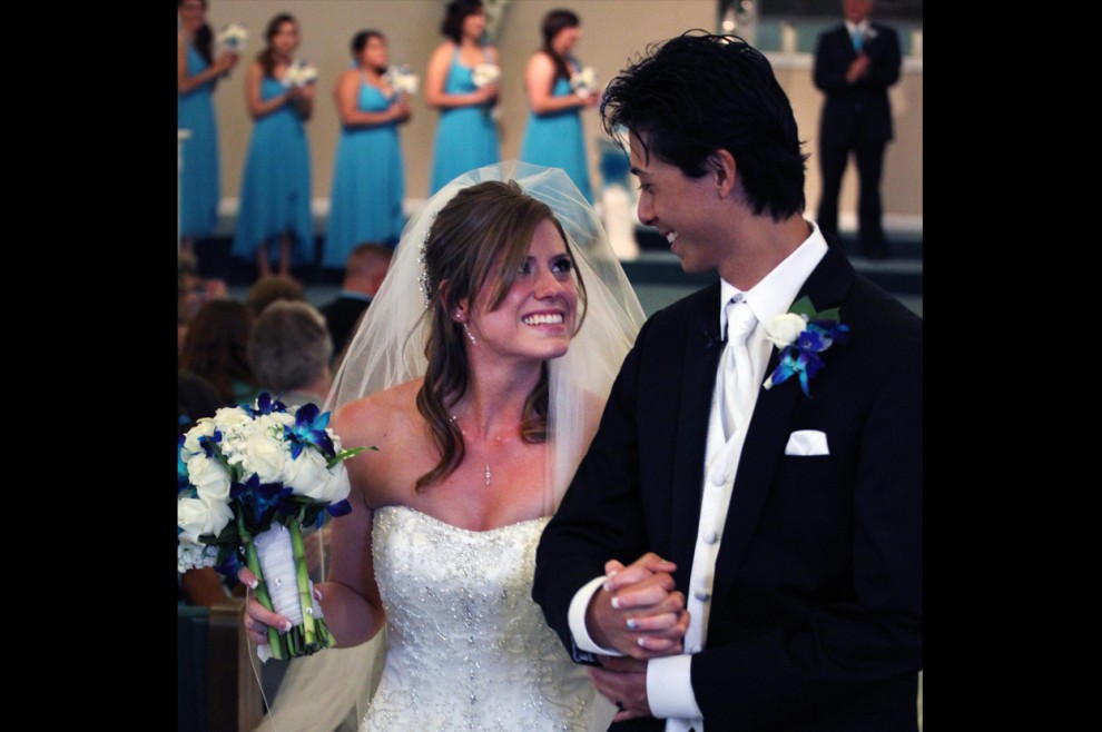 истории, трех, свадеб, после стрельбы, лесбиянки, гуманистический брак