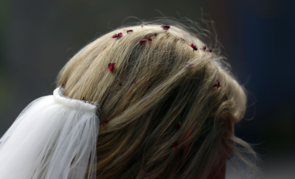 истории, трех, свадеб, после стрельбы, лесбиянки, гуманистический брак