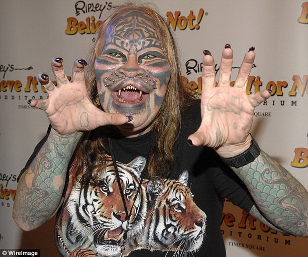 Жертвы, пластическая хирургия, шок , пластика