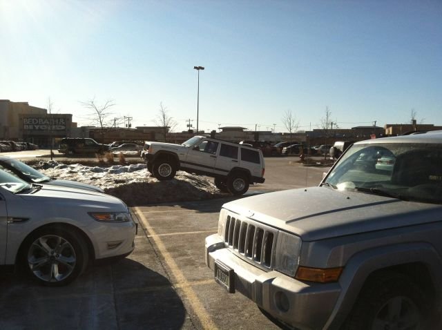 Так выглядит безразличие или им просто пофиг пофигисты, люди которым всё равно, им пофиг, так выглядит безразличие