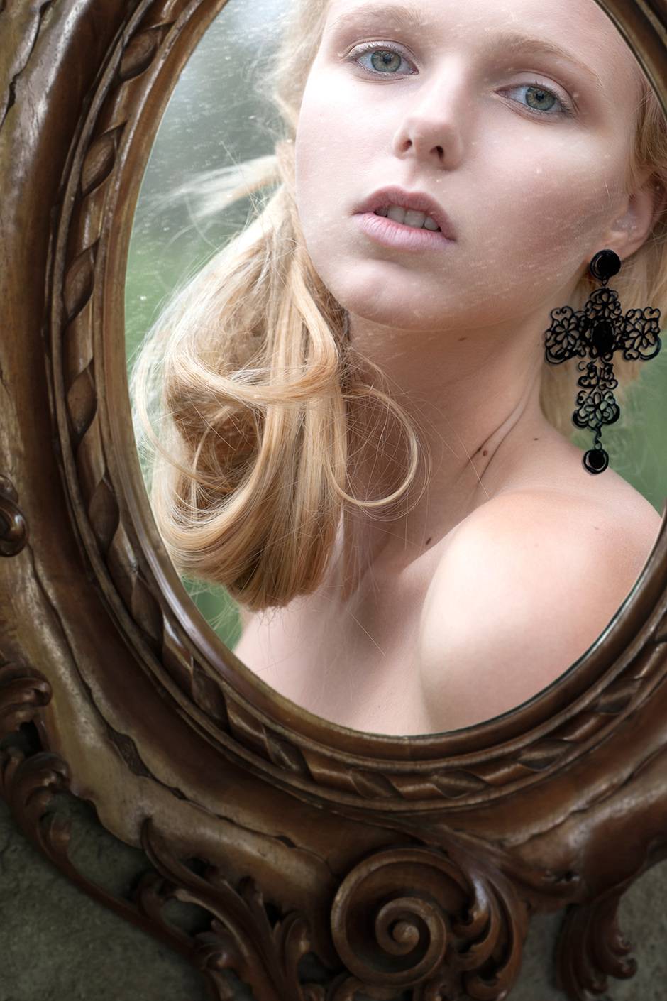 Проект,  Into The Mirror, В зеркале, фотограф, Лука Менегель,Luca Meneghel,художница, Норма Нарди