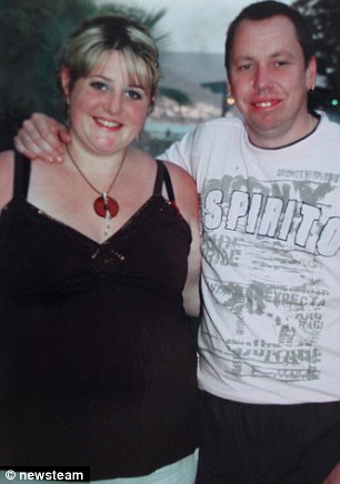 Кэти Айзек,Katy Isaac, похудела, более чем, в 2 раза,не смогла пристегнуться, ремнем, в самолете, расширитель