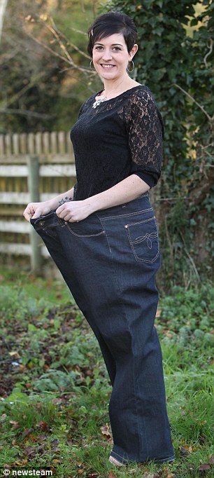 Кэти Айзек,Katy Isaac, похудела, более чем, в 2 раза,не смогла пристегнуться, ремнем, в самолете, расширитель