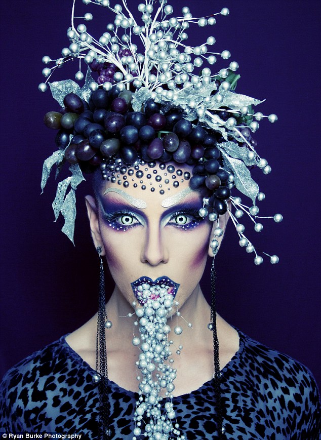 коллекция, автопортреты, Райан Бурк, ryan burke photographer