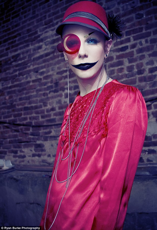 коллекция, автопортреты, Райан Бурк, ryan burke photographer