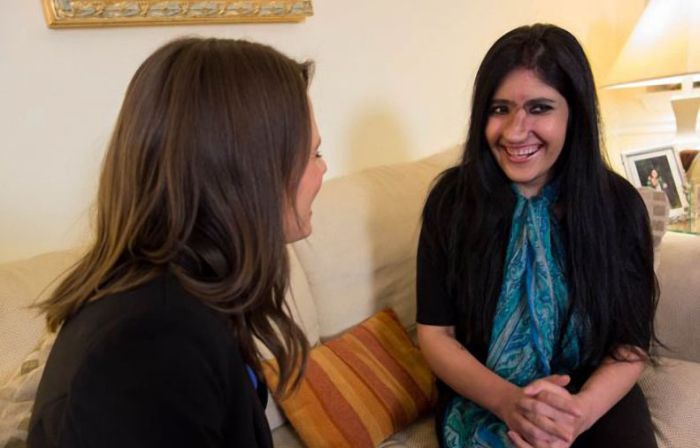 Всемирно известная Аиша с новым лицом Аиша Мухаммадзаи нос уши