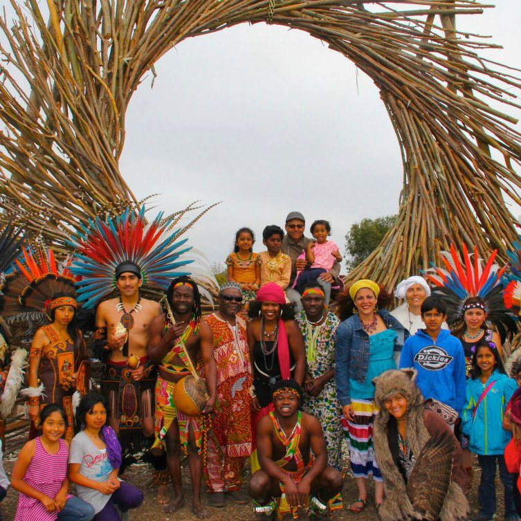 Джейсон Фанн, гнёзда для людей