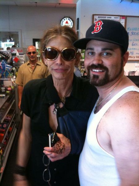 Стивен Тайлер,Aerosmith, превращается, в старую, женщину