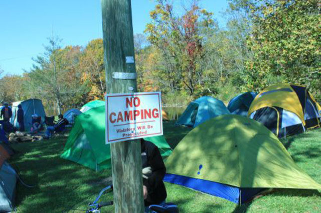 Смешные фото, люди нарушают, запреты,законы, делают что хотят