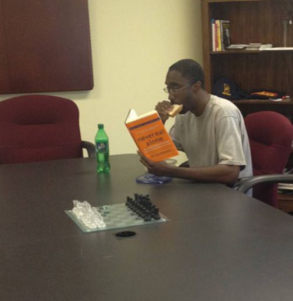 Смешные фото, люди нарушают, запреты,законы, делают что хотят