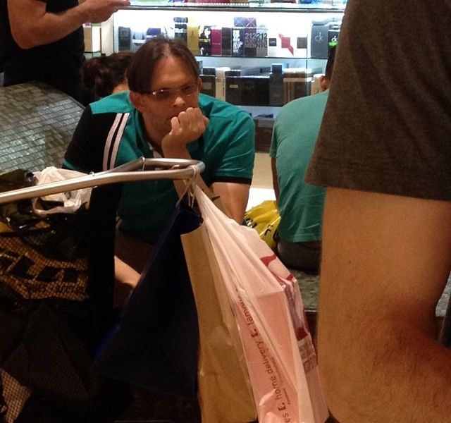 мужчиане должен, ходить, с женщиной, по магазинам, пытка, кошмар, мука