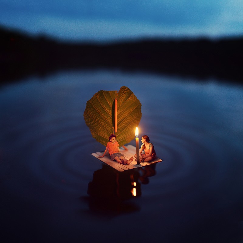 Зев 14-ти летний фотограф? маленький народ? little folk