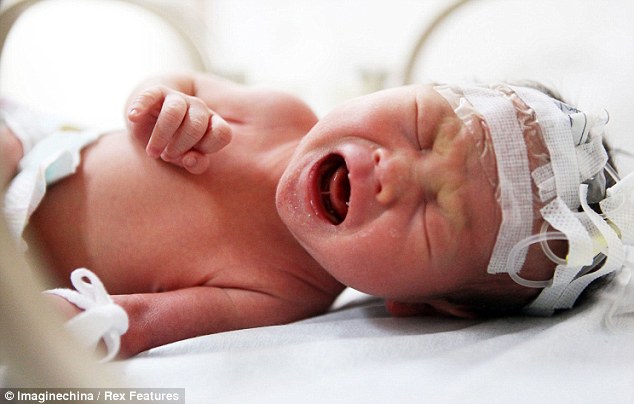 Мать смыла новорожденного малыша в унитаз Мать, смыла, ребенка в унитаз, Китае , малыш 59 , туалет