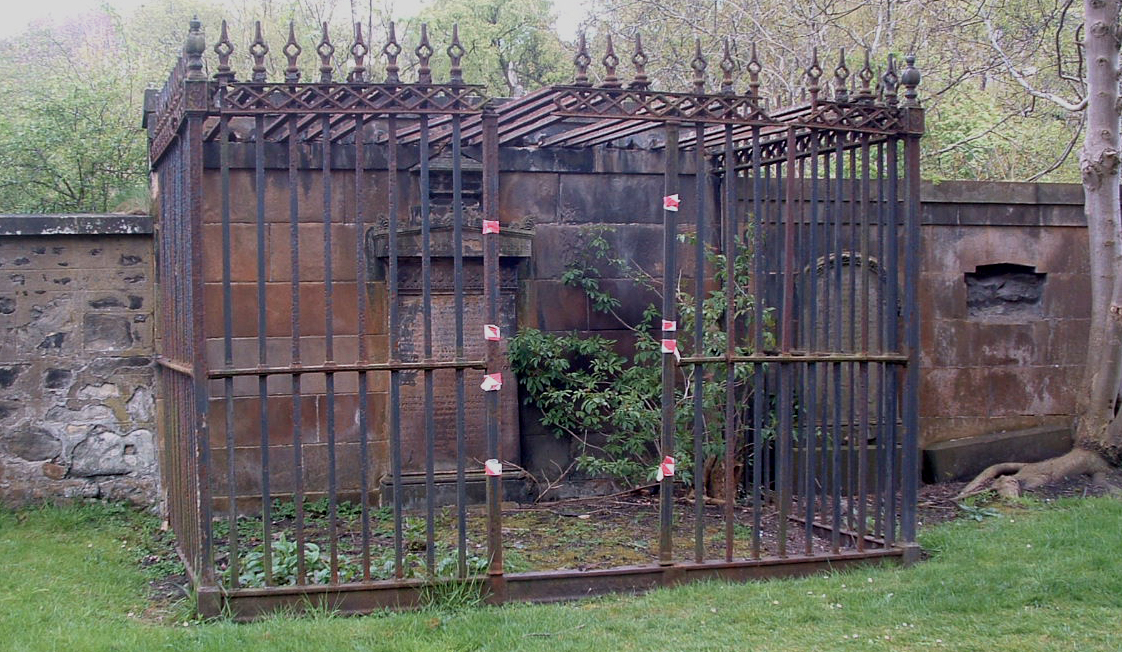 Mortsafe - защита могил от студентов-медиков в Шотландии Mortsafe, защита, могил,от студентов-медиков, Шотландия