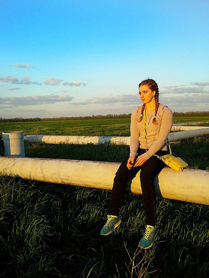 Юлия Винс - красивая русская девушка с накаченным телом Юлия Винс, красивая, русская, девушка, накаченное, тело, руки, паурелифтинг