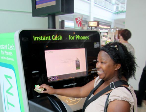 вендинговые автоматы, необычные вещи. купить, продаются через, в