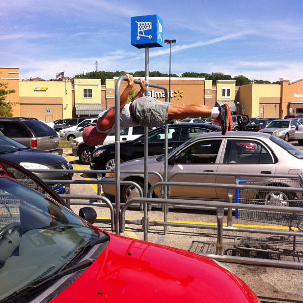 Из старика, спортсмен, воркаут, качок, спорт, турникмен