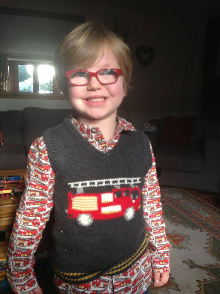 Очки это круто! Сотни фотографий для маленького Ноя Фишера, чтобы он не стеснялся носить очки Сотни, фотографии, Facebook, Ной Фишер, Noah Fisher, не стеснялся, носить, очки