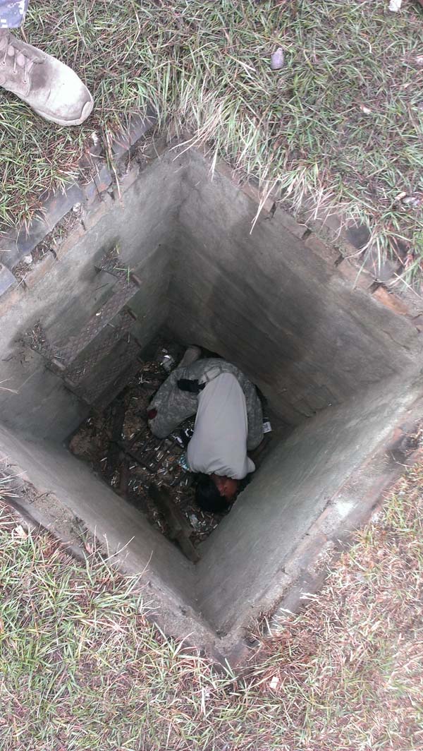 Американские, солдаты, спасли, котенка ,из подземной, сливной трубы