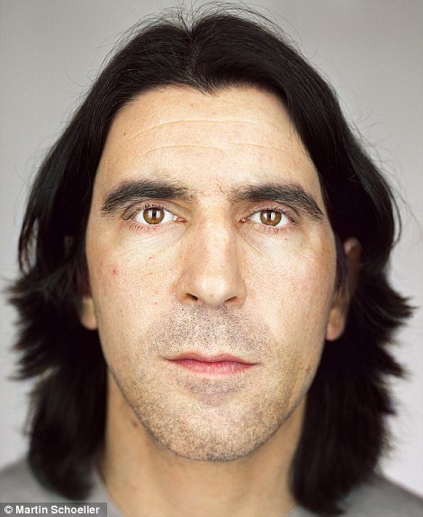 Идентичные близнецы различия, Мартин Шоллер, Martin Schoelle, отличите близнецов, фото близнецов