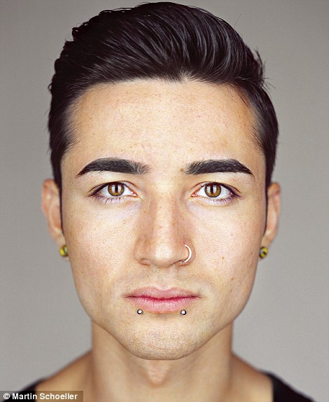 Идентичные близнецы различия, Мартин Шоллер, Martin Schoelle, отличите близнецов, фото близнецов