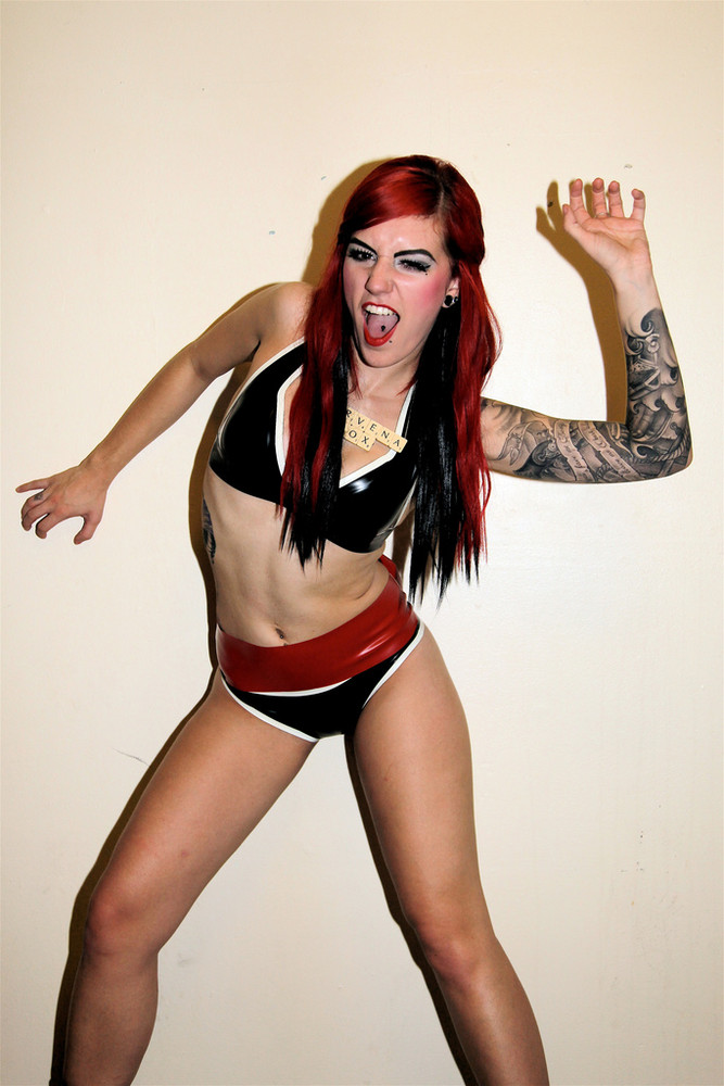 Татуированные девушки, международная, тату-конвенция,Лондон, мужчины, татуировки, фестиваль