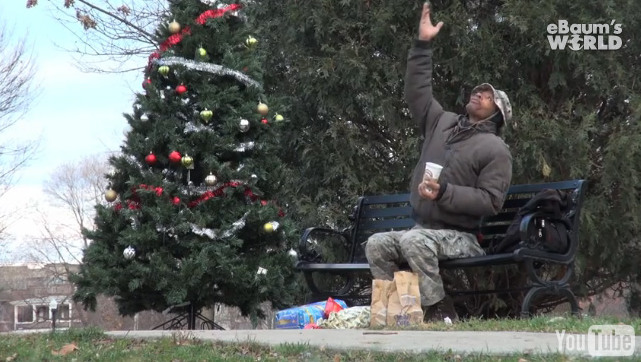 Рождественское чудо, доброе дело, для одинокого бездомного