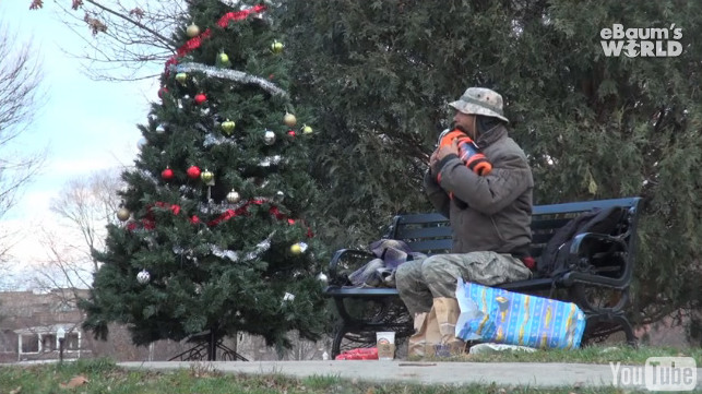 Рождественское чудо, доброе дело, для одинокого бездомного