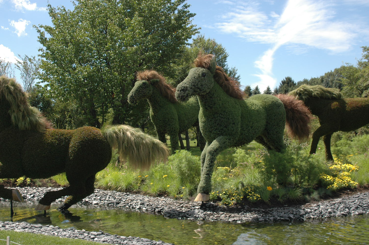 скульптуры из растений, фестиваль в Монреале, Mosaicultures Internationales de Montreal 2013