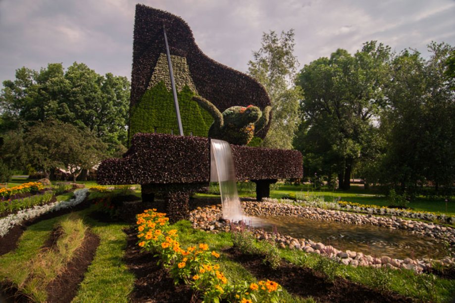 скульптуры из растений, фестиваль в Монреале, Mosaicultures Internationales de Montreal 2013