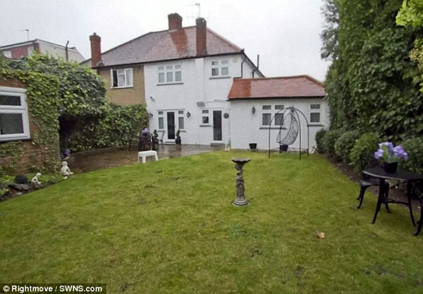 Фиолетовый дом, в Англии, дизайн, внутри, в фиолетовых тонах