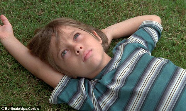Фильм отрочество 12 лет, фильм 12 лет одни и те же актеры, Boyhood, Отрочество, Ричард Линклейтер, Эллар Колтрейн