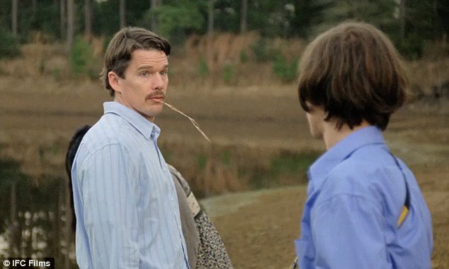 Фильм отрочество 12 лет, фильм 12 лет одни и те же актеры, Boyhood, Отрочество, Ричард Линклейтер, Эллар Колтрейн